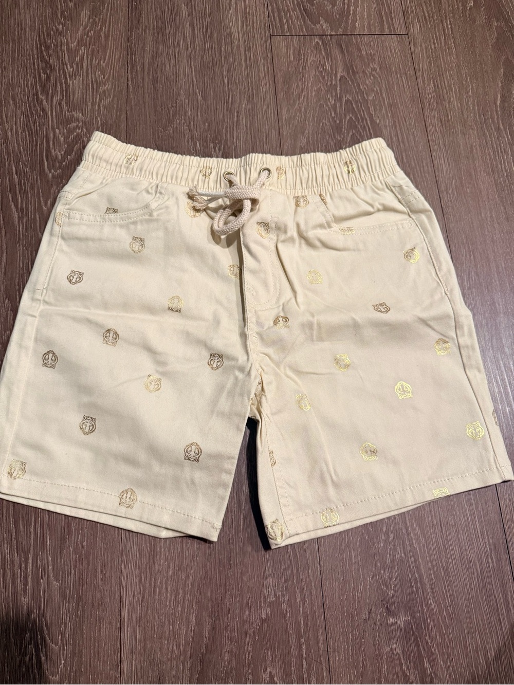 Men's Cream Cargo Shorts with Gold Accent